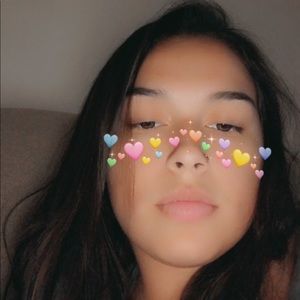 Meet your Posher, Vanessa